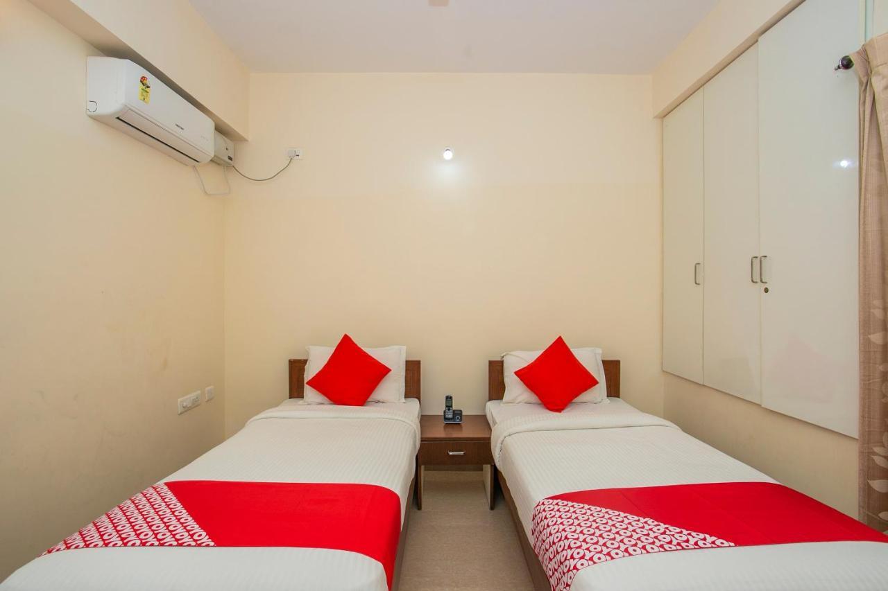 Oyo 4797 Lulu Hospitality Hotel Yelahanka Exterior photo